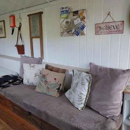 Meadowbeck - Shepherd Huts Fylingdales Zewnętrze zdjęcie