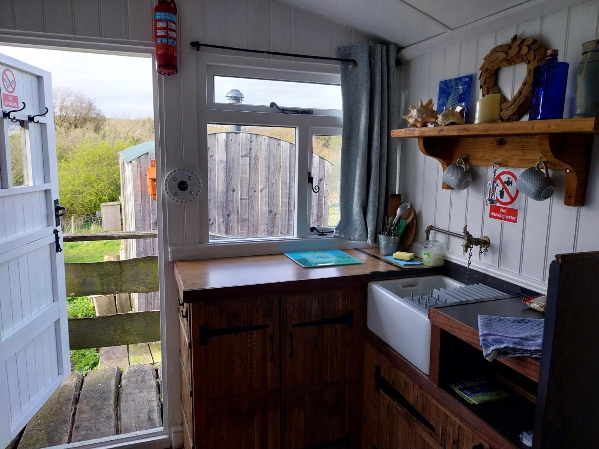 Meadowbeck - Shepherd Huts Fylingdales Zewnętrze zdjęcie