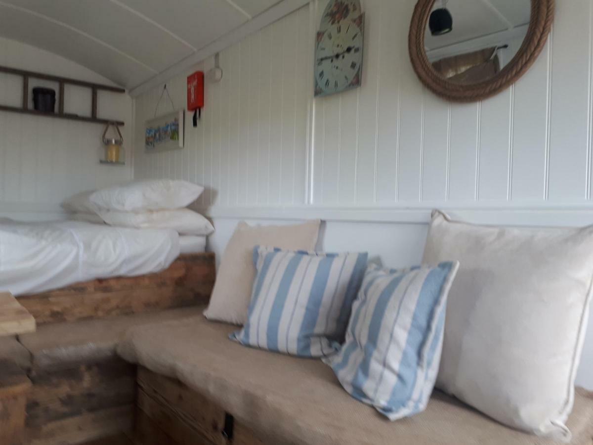 Meadowbeck - Shepherd Huts Fylingdales Zewnętrze zdjęcie